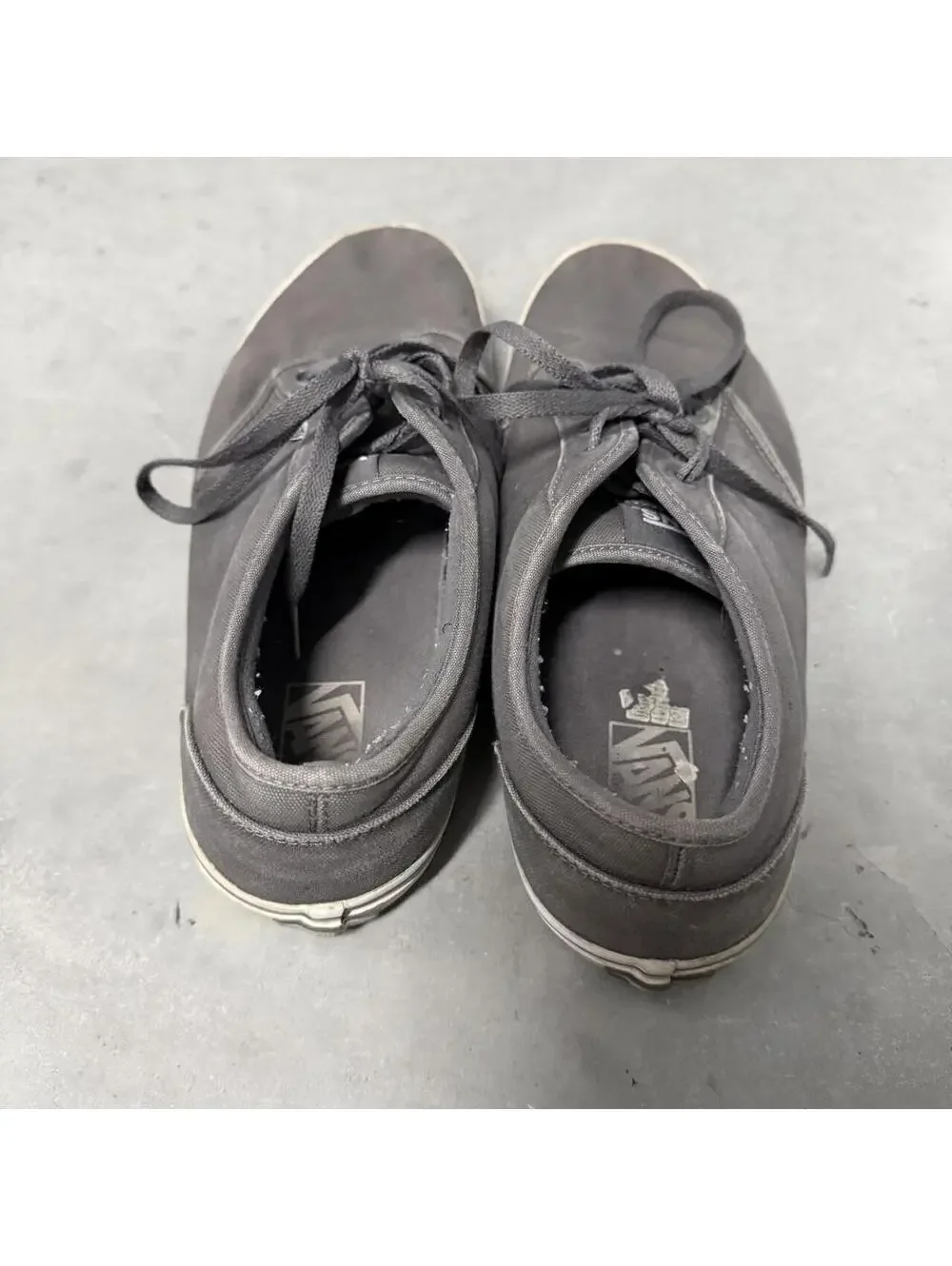 Vans sized 11